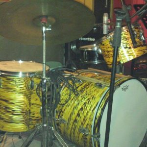 bateria años 60s.jpg